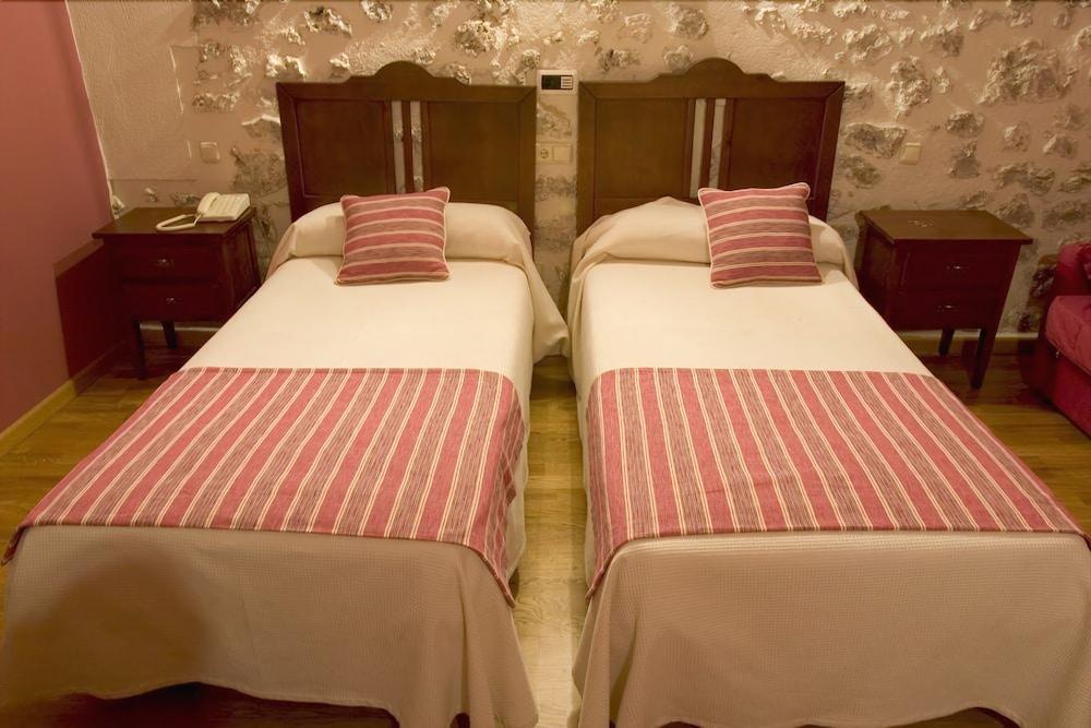 Hotel El Rincon Cuéllar Zewnętrze zdjęcie