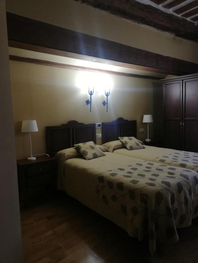 Hotel El Rincon Cuéllar Zewnętrze zdjęcie